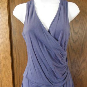 Cabi Sleeveless v-neck crossover tank top